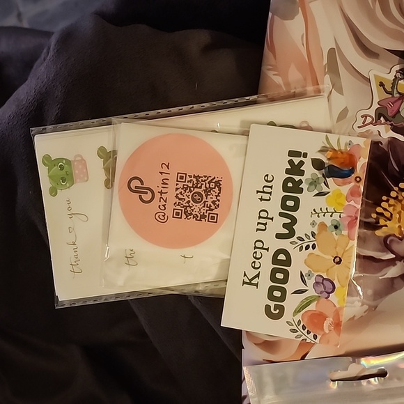 Loving @custmmaildesign ❤️ nicely QR design, carefully packed, thoughtful - Picture 1 of 4